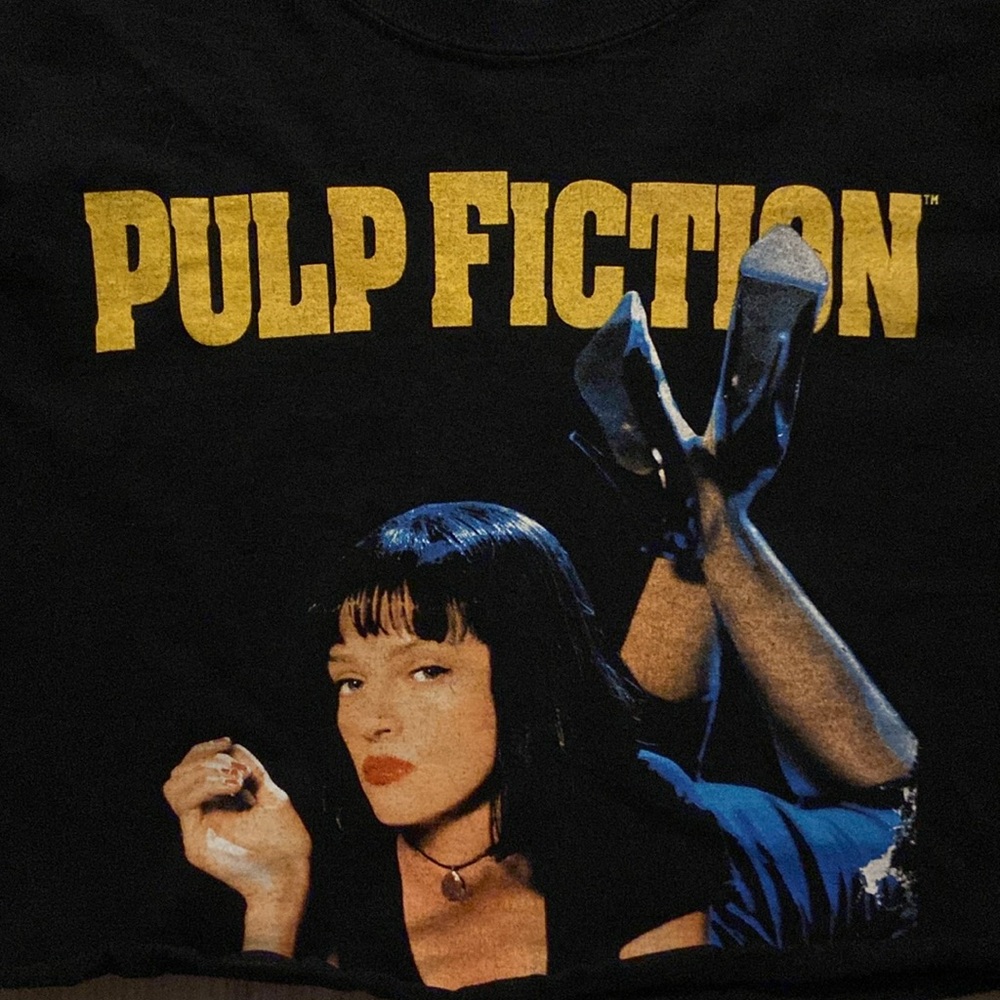 Pulp Fiction cropped shirt